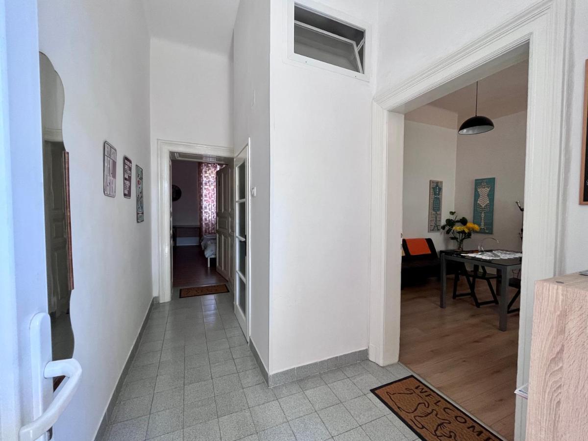 Apartment Platana Риека Экстерьер фото